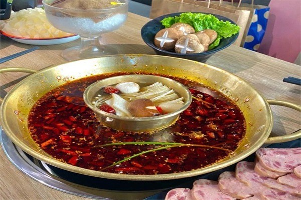 煮锅亮创意火锅